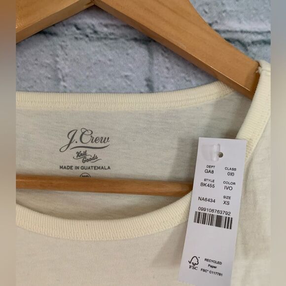 NWT J.Crew crop tee. XS - Picture 4 of 4